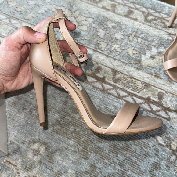 Steve Madden size 6 Angelina Blush heels 👠 - Picture 3 of 8
